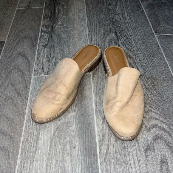 Women's Universal Threat Tan Suede Slip On Mules - Picture 3 of 11